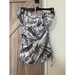 NWT Michael Michael Kors size med women’s swim top